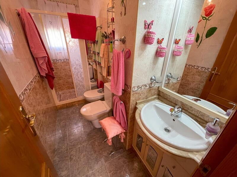 4 bedroom Country House for sale