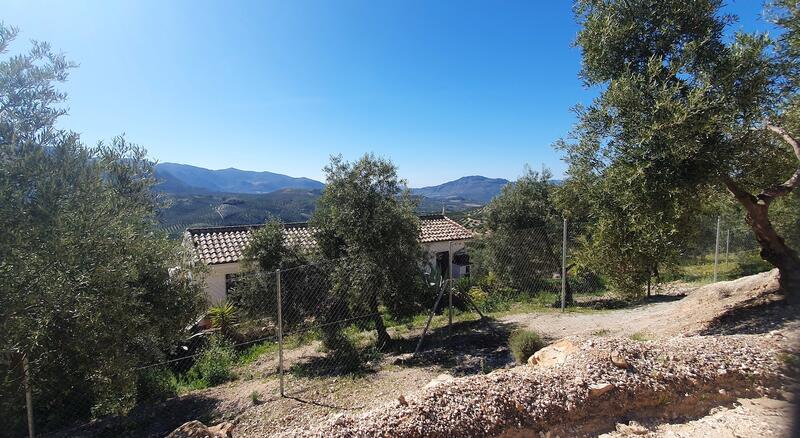 3 bedroom Country House for sale