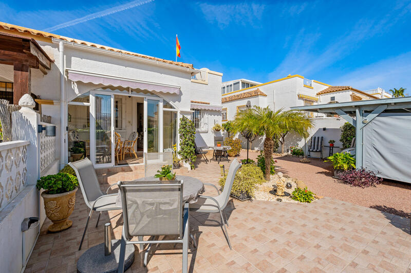 Duplex for sale in La Marina, Alicante