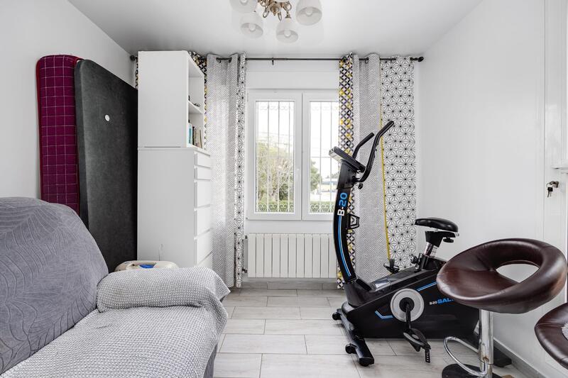 3 bedroom Townhouse for sale