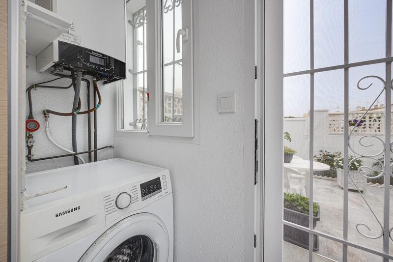 3 bedroom Townhouse for sale