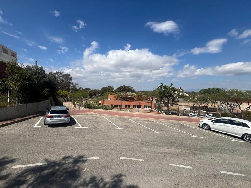 3 bedroom Townhouse for sale