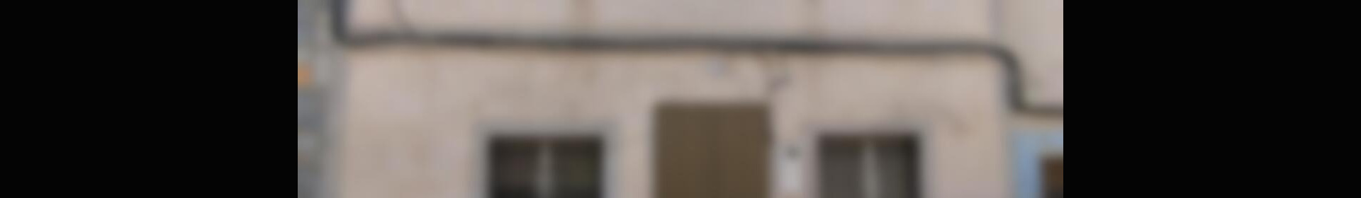 5 bedroom Townhouse for sale