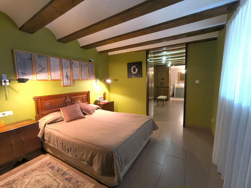 4 bedroom Country House for sale