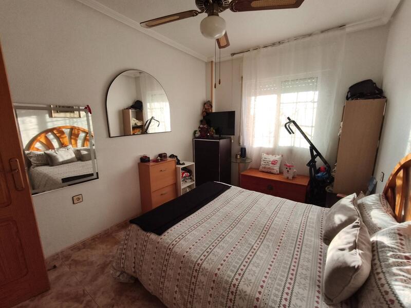 3 bedroom Townhouse for sale