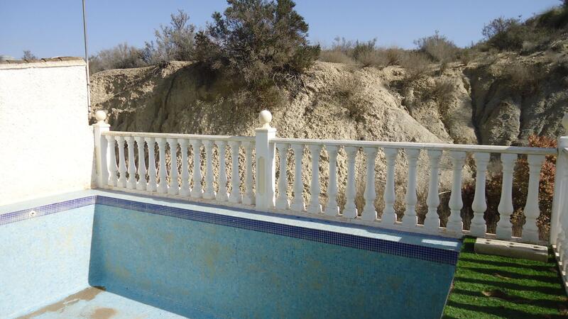 2 bedroom Villa for sale