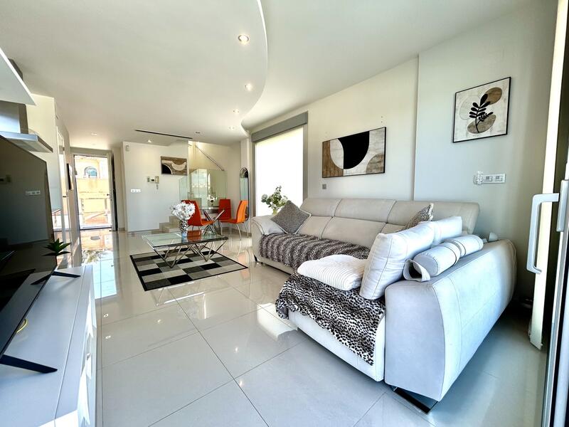 3 bedroom Villa for sale