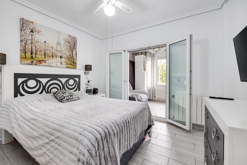 3 Schlafzimmer Stadthaus zu verkaufen