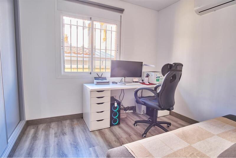 3 Schlafzimmer Villa zu verkaufen 3 Schlafzimmer Villa zu verkaufen