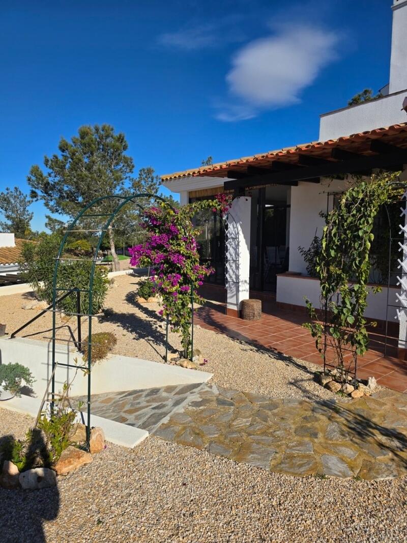 3 chambre Villa à vendre 3 chambre Villa à vendre