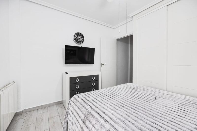 3 slaapkamer Gezinswoning Te koop