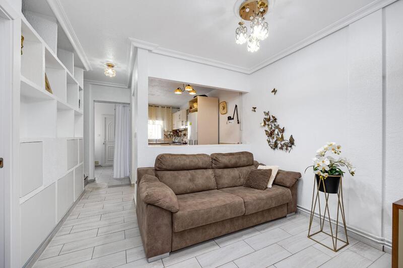 3 slaapkamer Gezinswoning Te koop