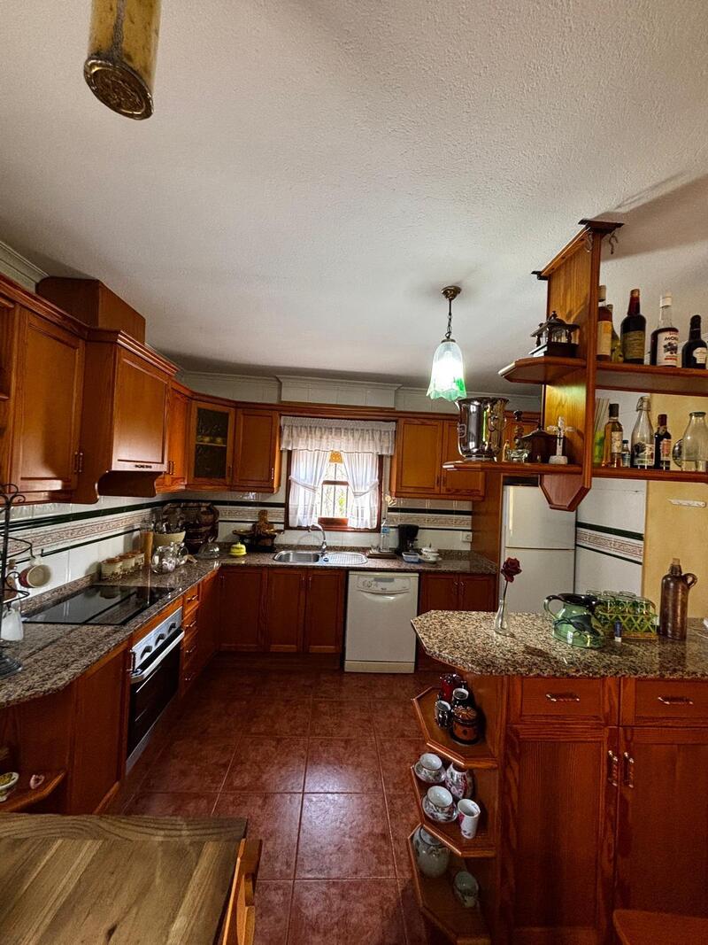 2 chambre Auberge à vendre