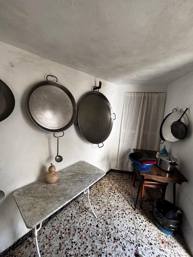 2 bedroom Townhouse for sale