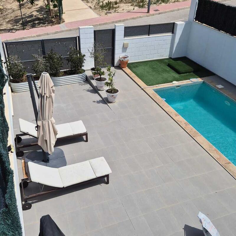 3 Cuarto Villa en venta