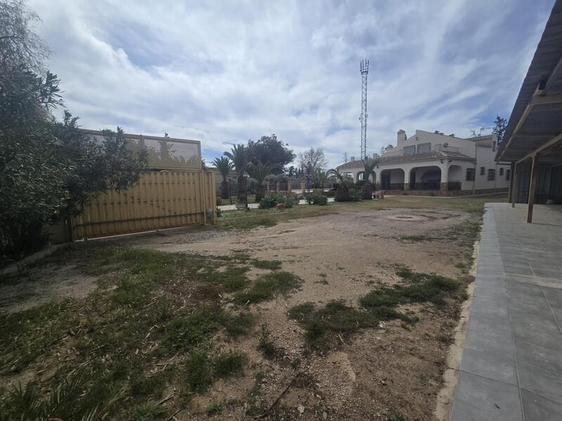 5 soveværelse Villa til salg 5 soveværelse Villa til salg