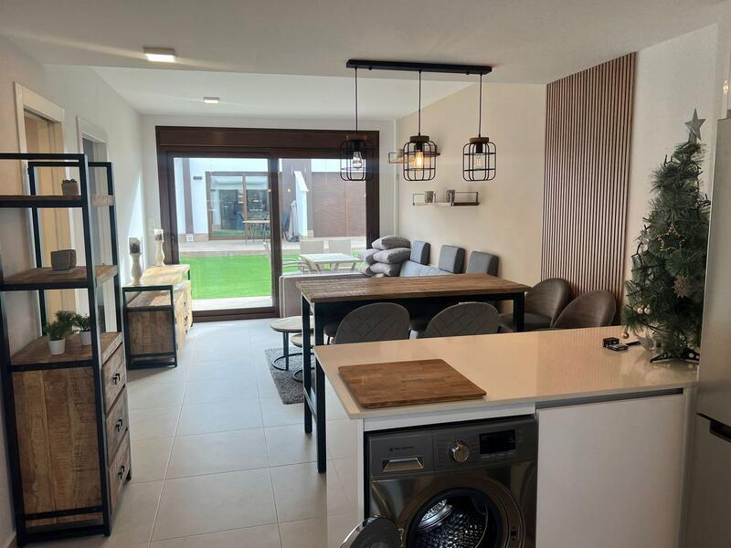 2 slaapkamer Appartement Te koop