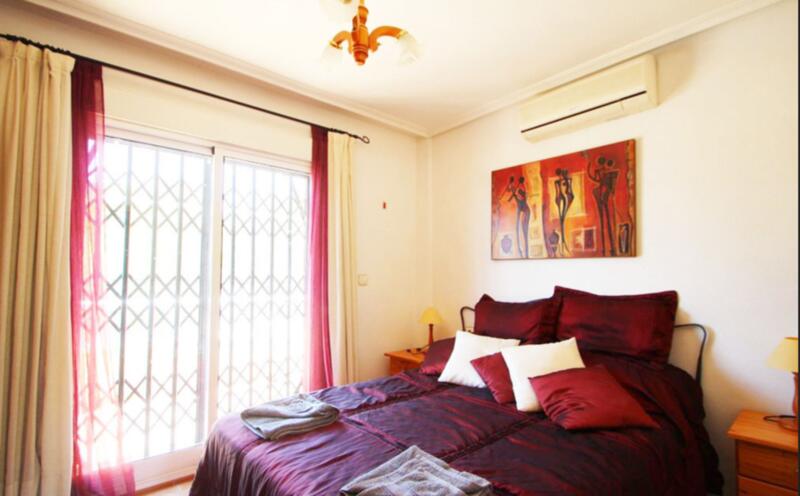 4 Cuarto Villa en venta