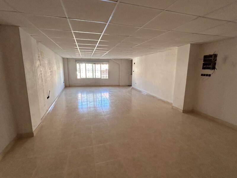 1 slaapkamer Commercieel vastgoed Te koop