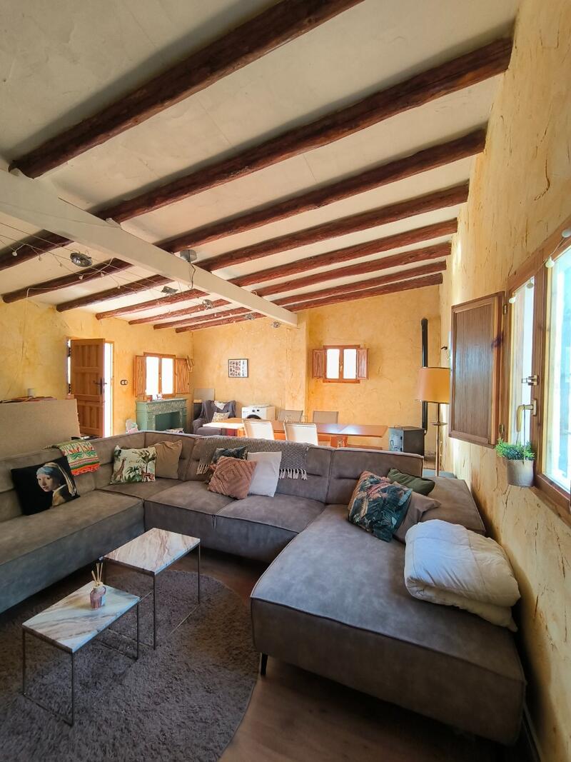 5 bedroom Country House for sale 5 bedroom Country House for sale