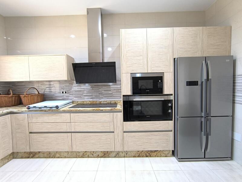 4 Cuarto Villa en venta