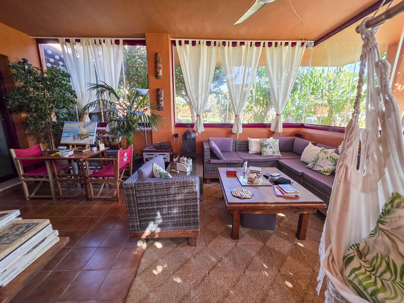 3 спальная комната квартира продается