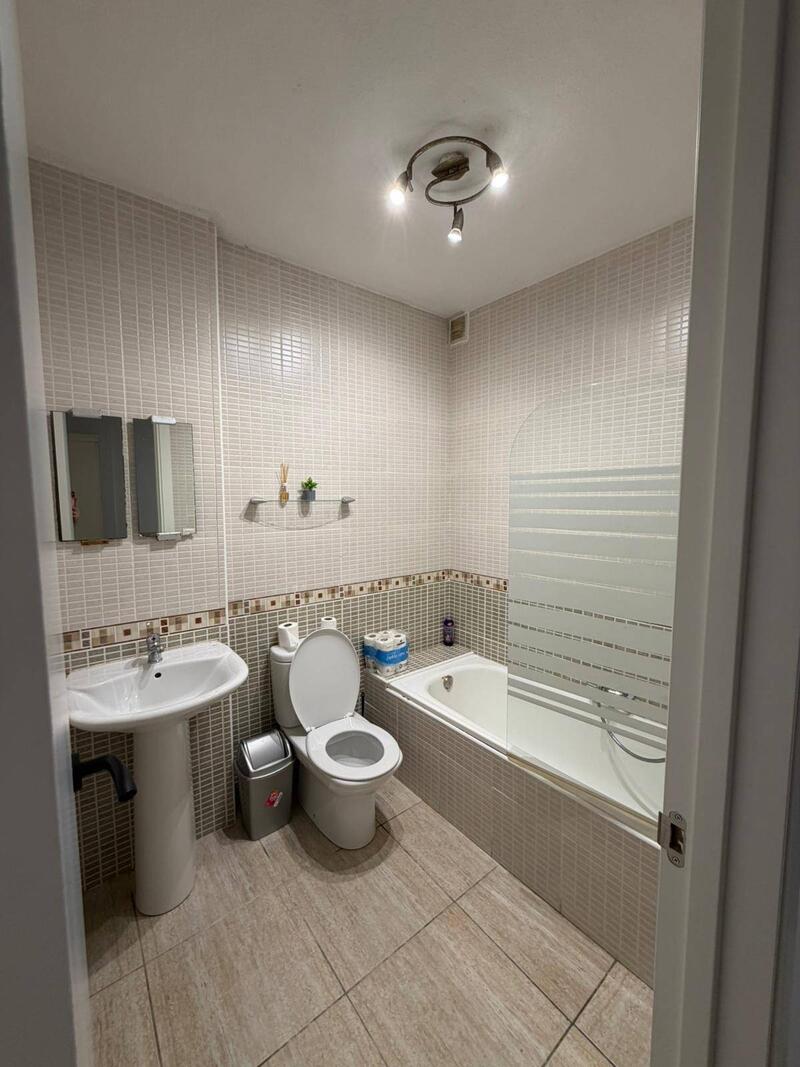 2 sovrum Lägenhet till salu 2 sovrum Lägenhet till salu