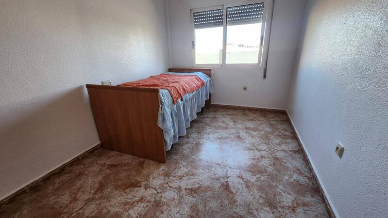 3 bedroom Apartment for sale