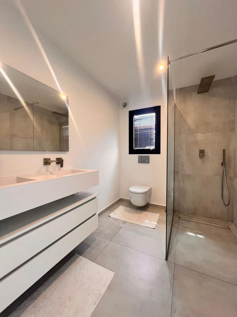 5 Schlafzimmer Villa zu verkaufen