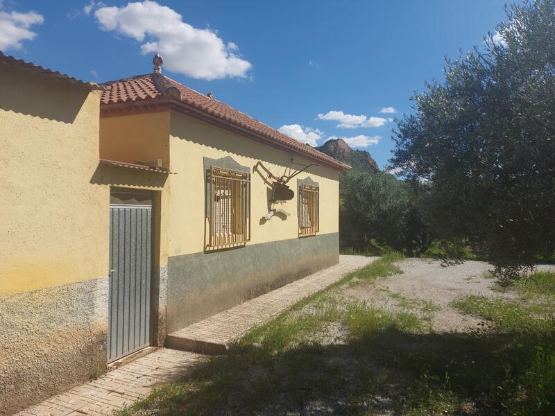 1 bedroom Country House for sale