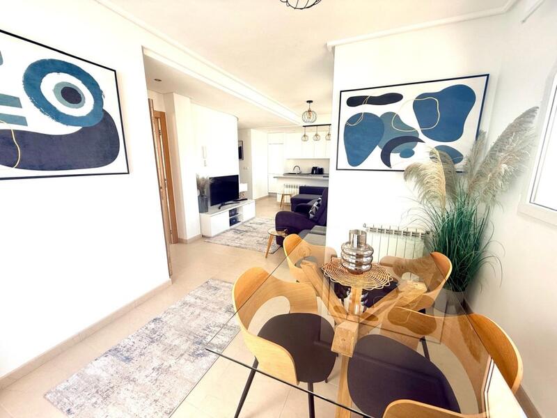 2 bedroom Apartment for sale