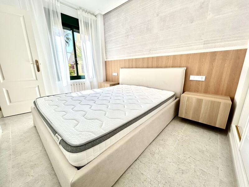 2 slaapkamer Appartement Te koop 2 slaapkamer Appartement Te koop