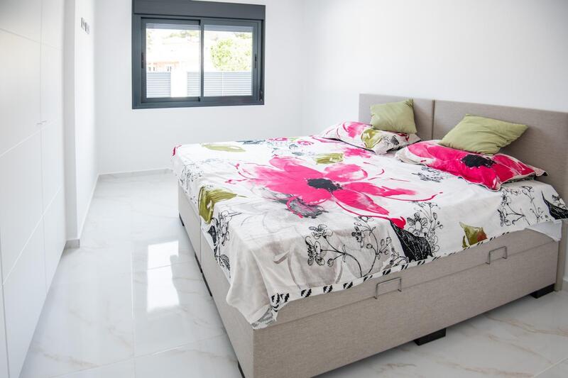 3 Schlafzimmer Villa zu verkaufen 3 Schlafzimmer Villa zu verkaufen