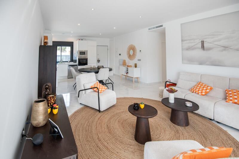 3 Schlafzimmer Villa zu verkaufen 3 Schlafzimmer Villa zu verkaufen