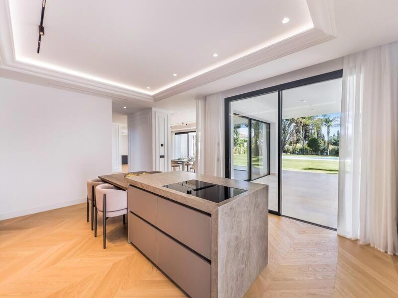 6 soveværelse Villa til salg 6 soveværelse Villa til salg