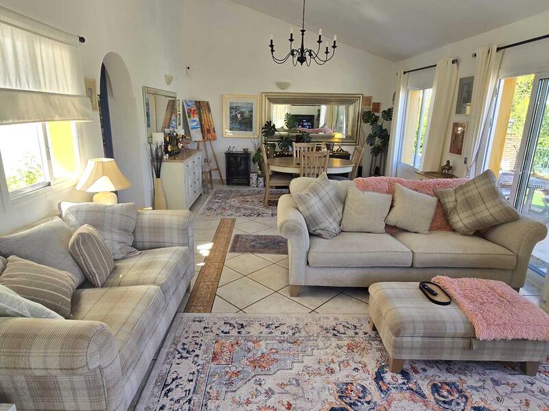 3 bedroom Villa for sale 3 bedroom Villa for sale