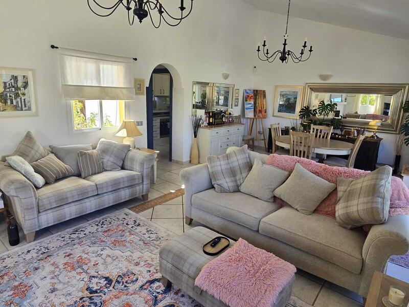 3 bedroom Villa for sale 3 bedroom Villa for sale