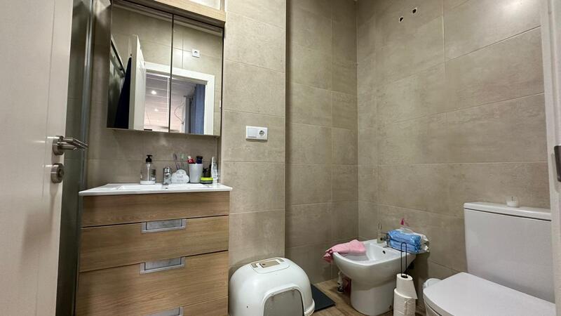 1 bedroom Apartment for sale