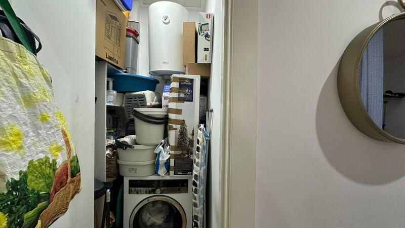 1 bedroom Apartment for sale