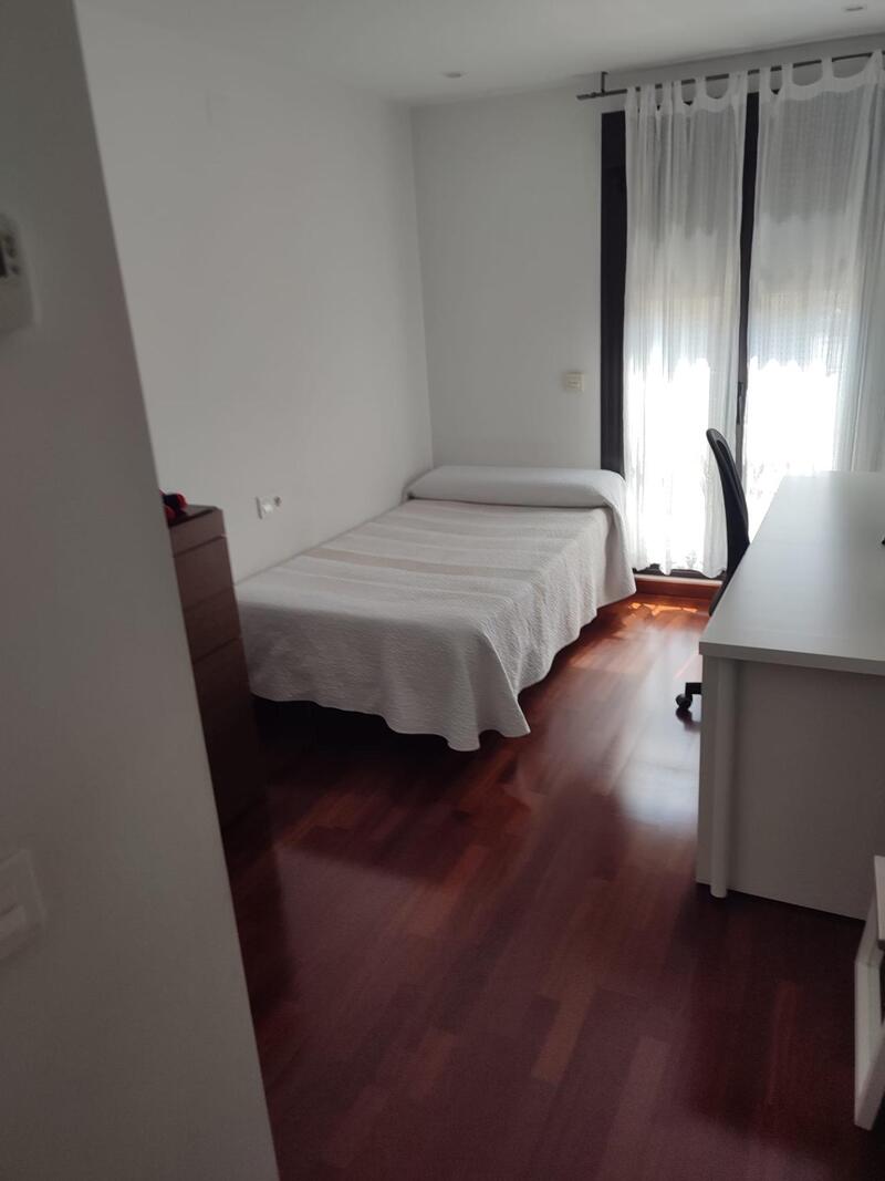 4 bedroom Apartment for sale 4 bedroom Apartment for sale