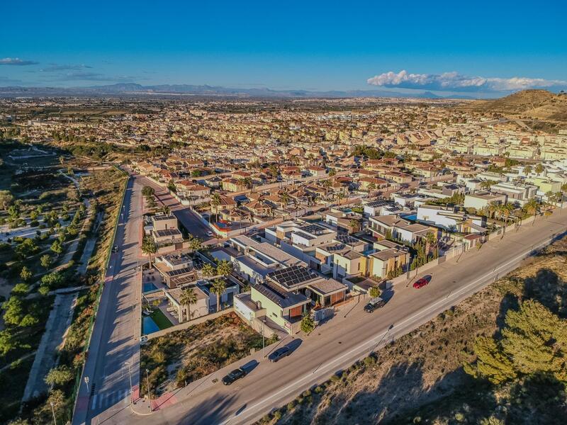 4 bedroom Villa for sale