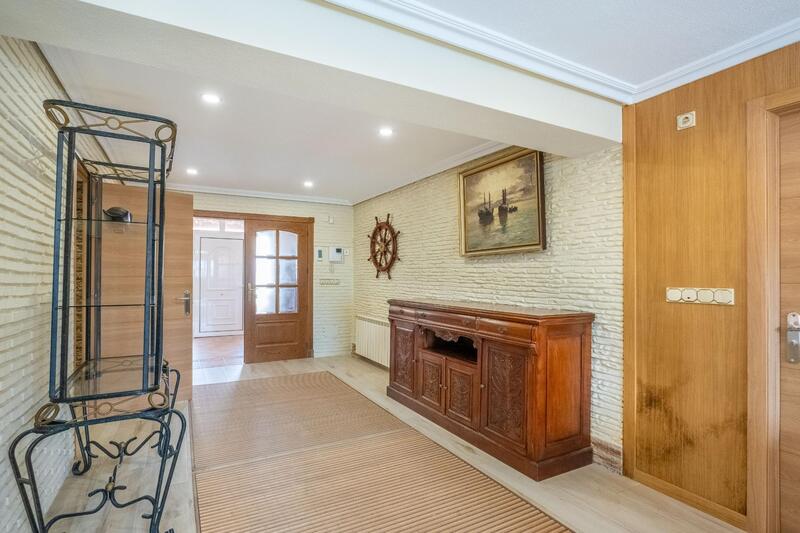 6 chambre Villa à vendre