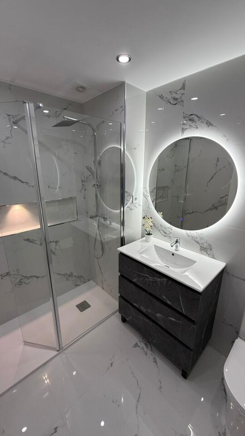 2 Schlafzimmer Appartement zu verkaufen