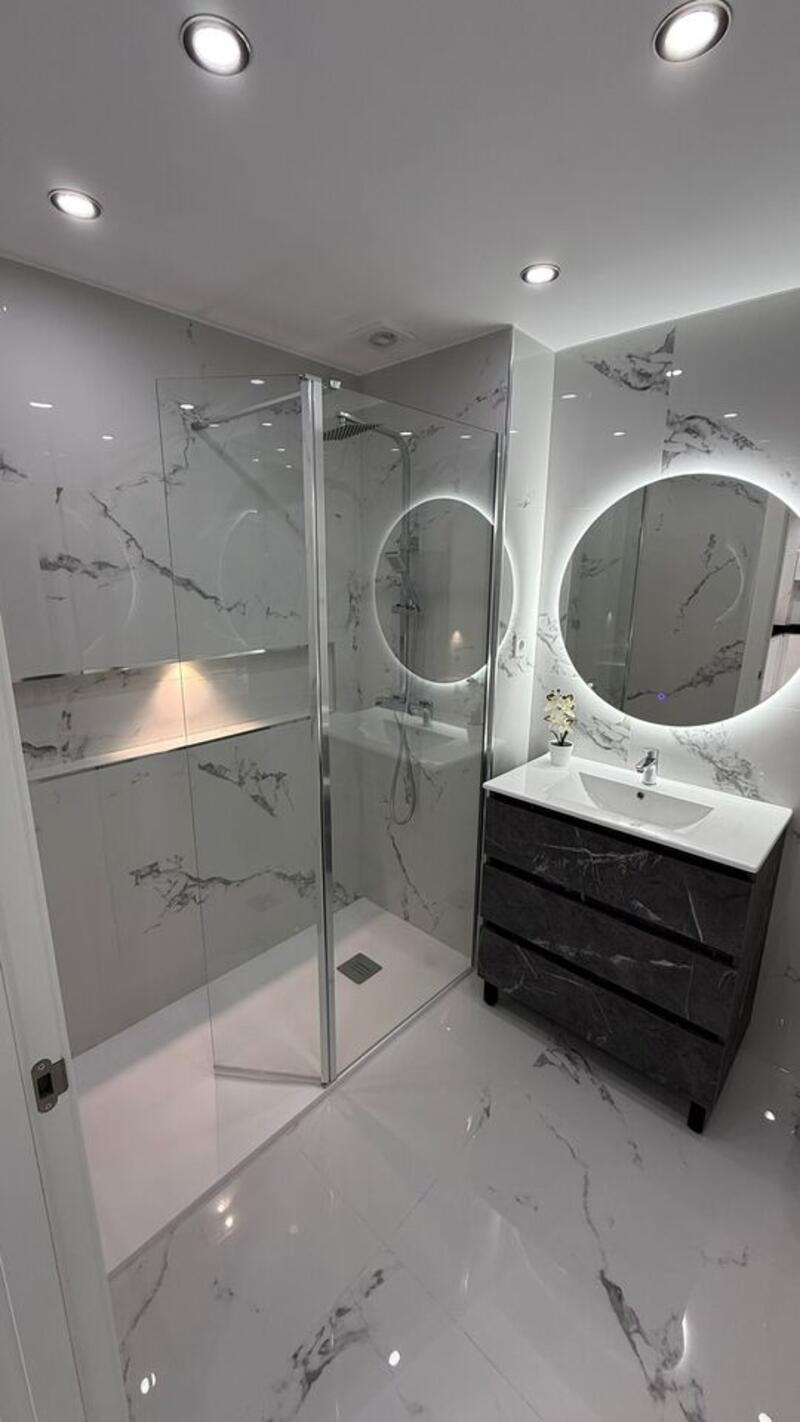 2 Schlafzimmer Appartement zu verkaufen