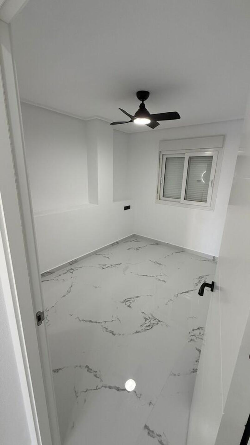 2 Schlafzimmer Appartement zu verkaufen