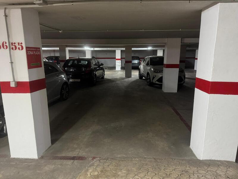 Erhvervsejendom til salg i Torrevieja, Alicante