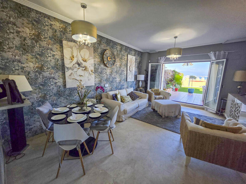 3 спальная комната квартира продается