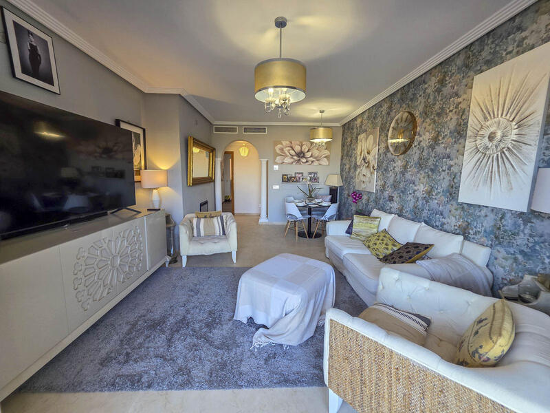 3 спальная комната квартира продается