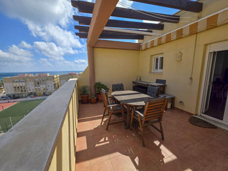 Lejlighed til salg i San Luis de Sabinillas, Málaga