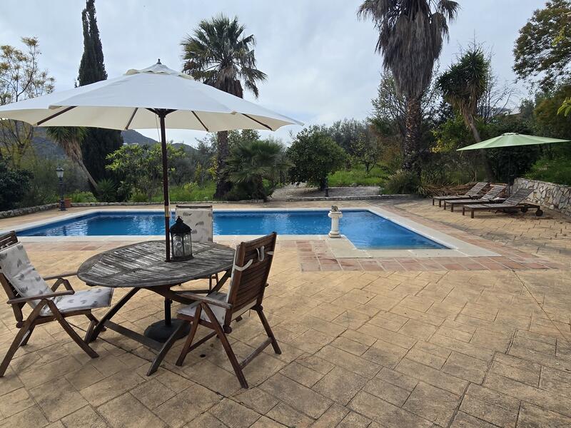 5 bedroom Villa for sale 5 bedroom Villa for sale